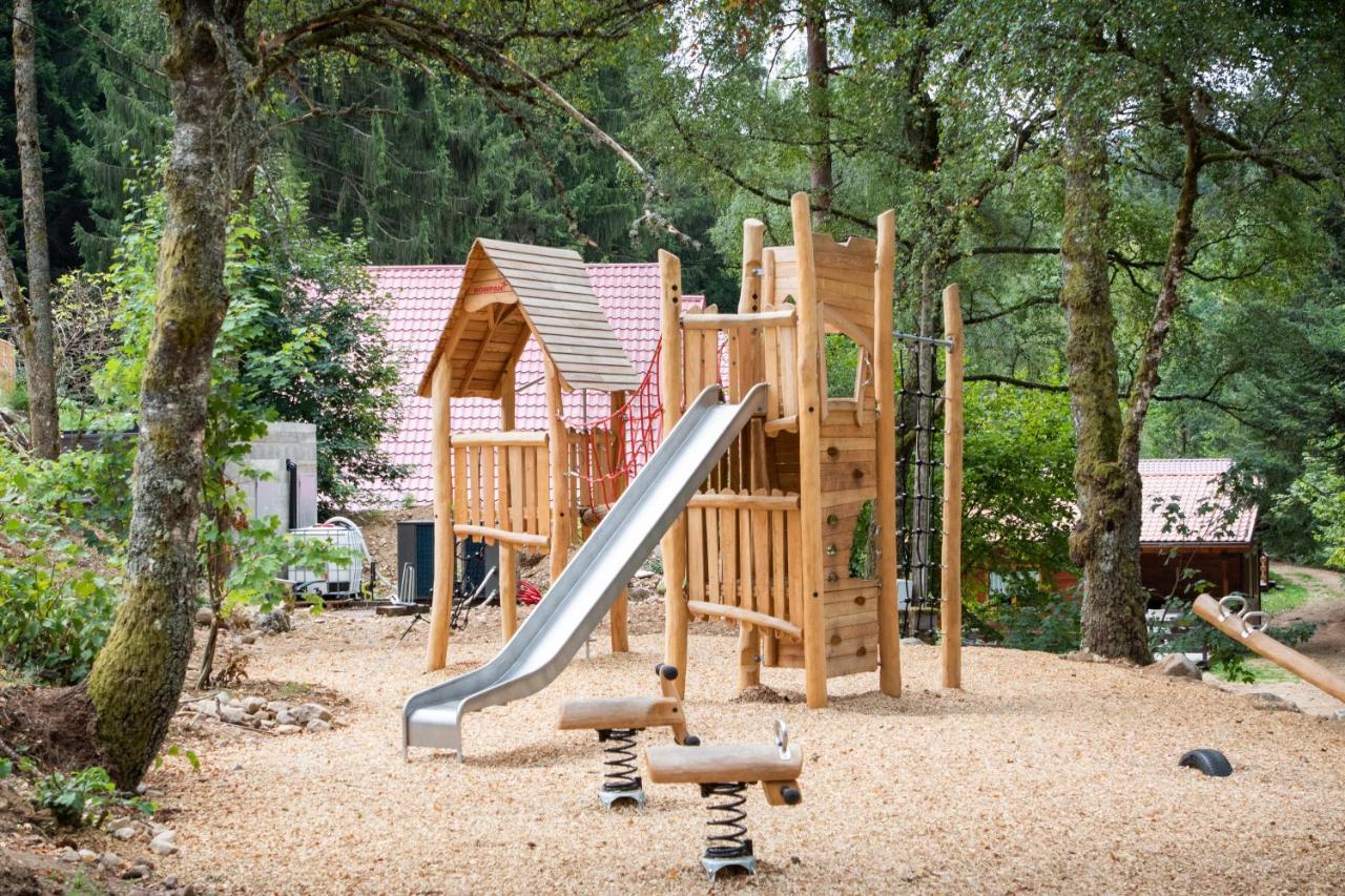 Huttopia Foret Des Vosges Barbey-Seroux Экстерьер фото